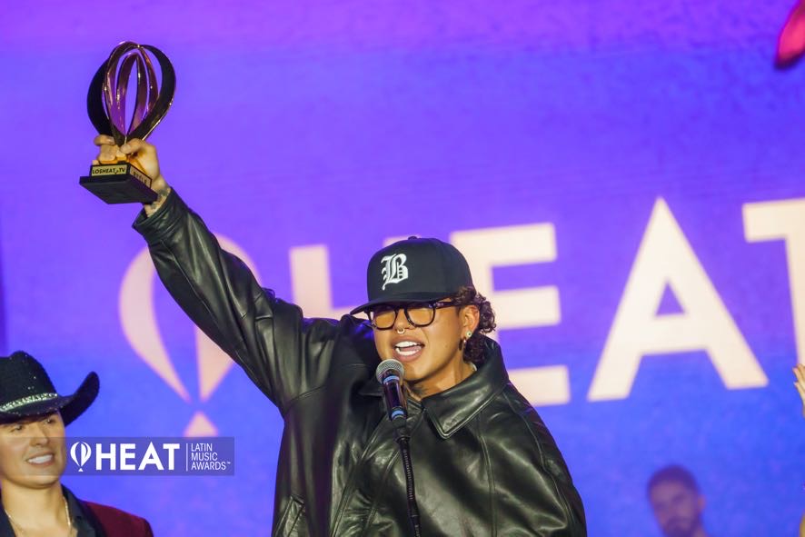Lista completa de ganadores de los Premios Heat 2025: Beéle, Karol G y más