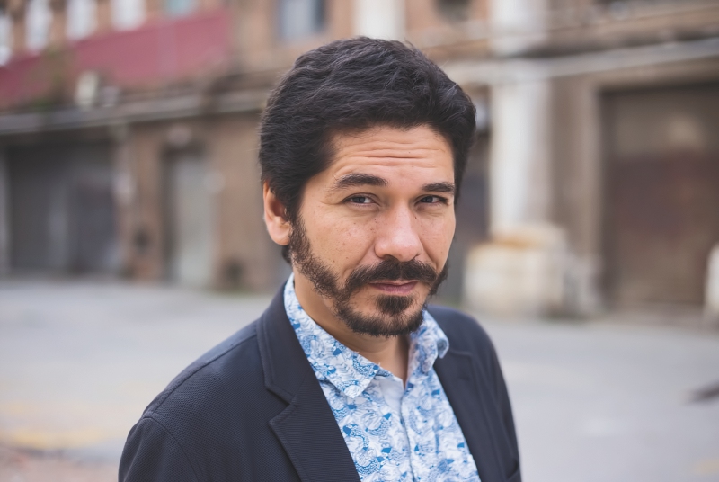 El escritor mexicano Juan Pablo Villalobos, quien retrata en su más reciente libro la crisis humanitaria de los niños que atraviesan México para llegar a Estados Unidos. / Ana Schulz