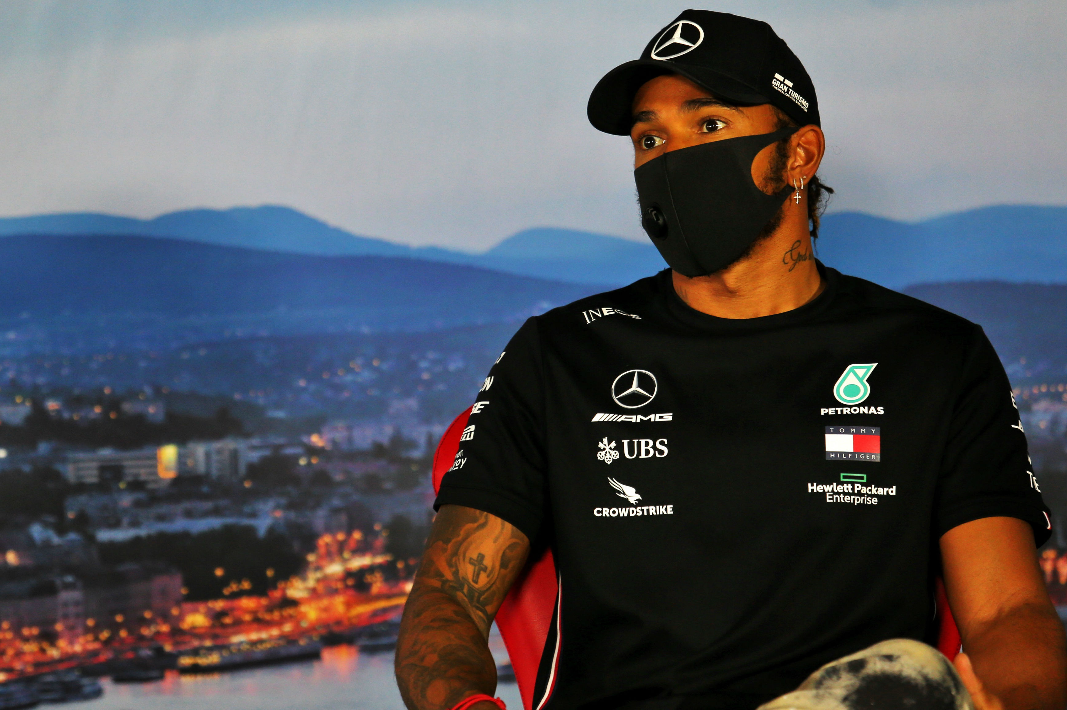 Lewis Hamilton saldrá primero en el GP de Hungría