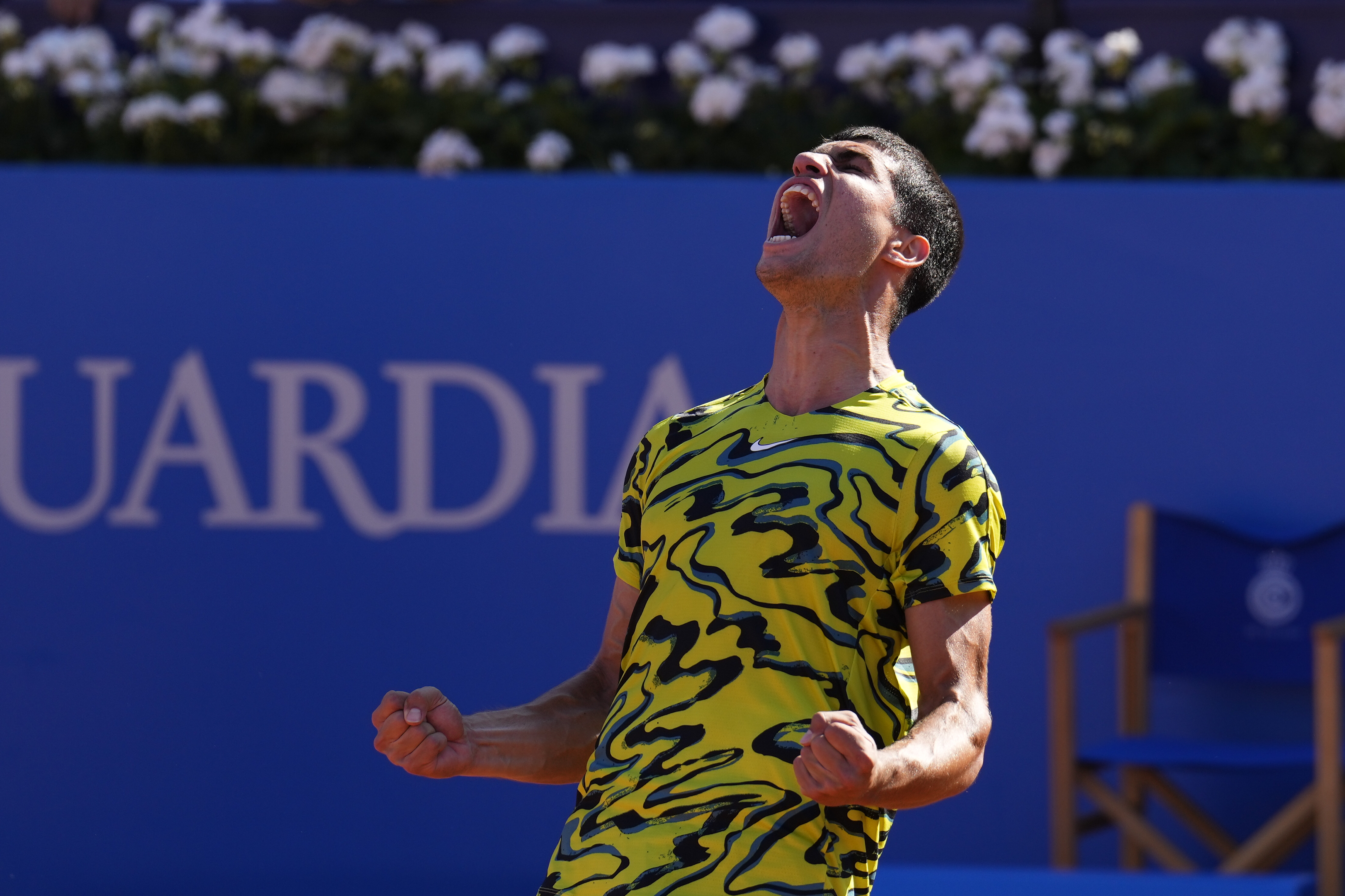 Carlos Alcaraz acecha a Djokovic por el número uno mundial