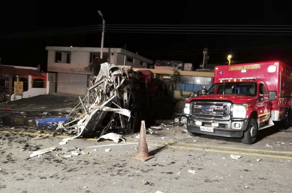 Colombianos y venezolanos entre las víctimas de accidente en Ecuador