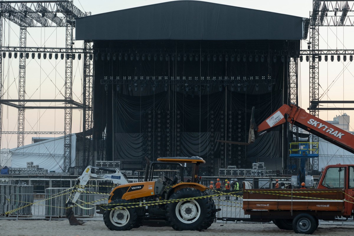 Murió un trabajador durante montaje del escenario del concierto de Shakira en Río ¿Qué pasó?