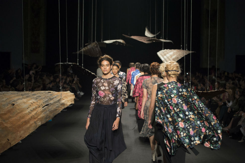 Laura Laurens cerró BCapital 2018 con su colección: ‘TRANS’