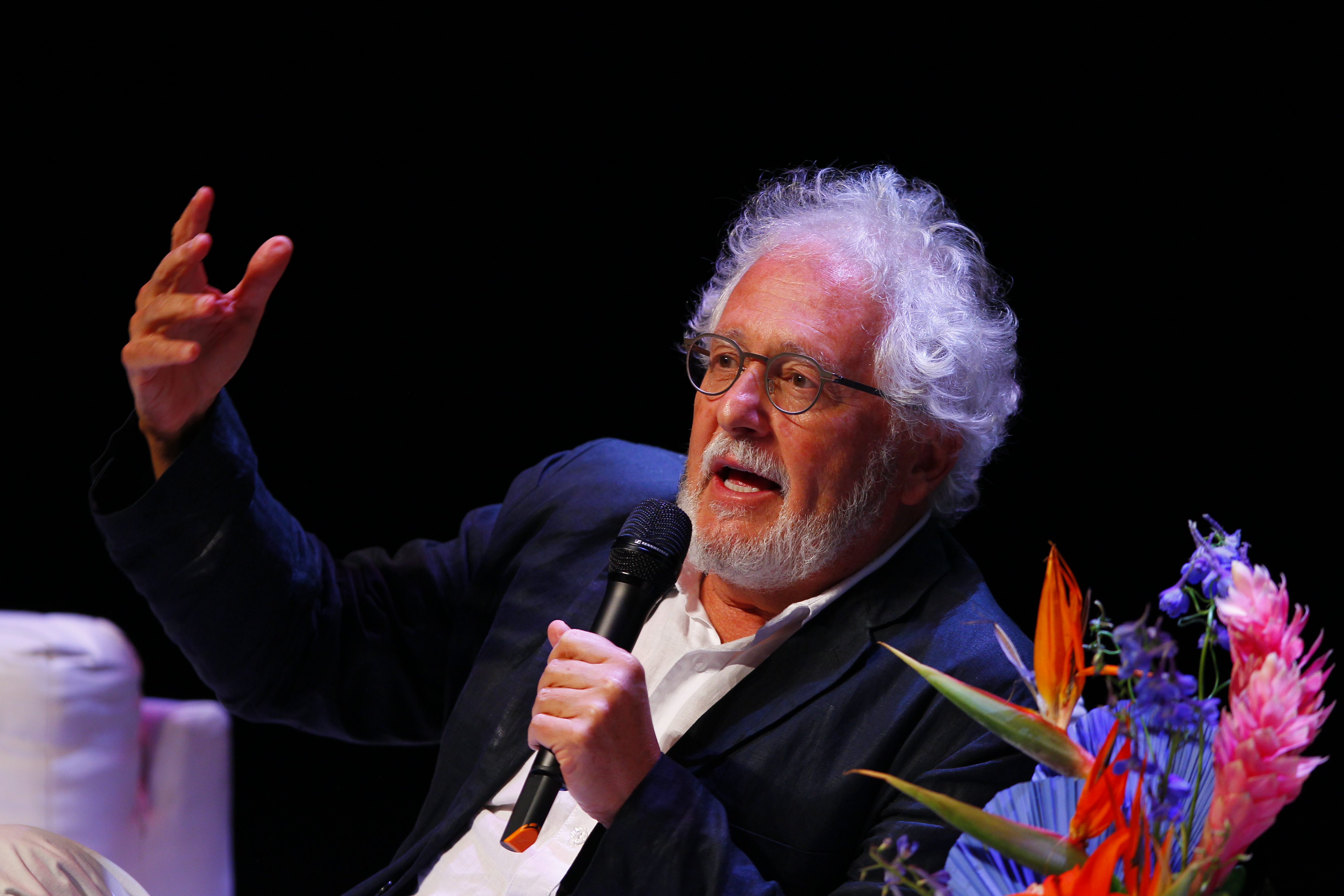 Héctor Abad: “No quiero ser un héroe, quiero escribir sobre lo más íntimo: envejecer”