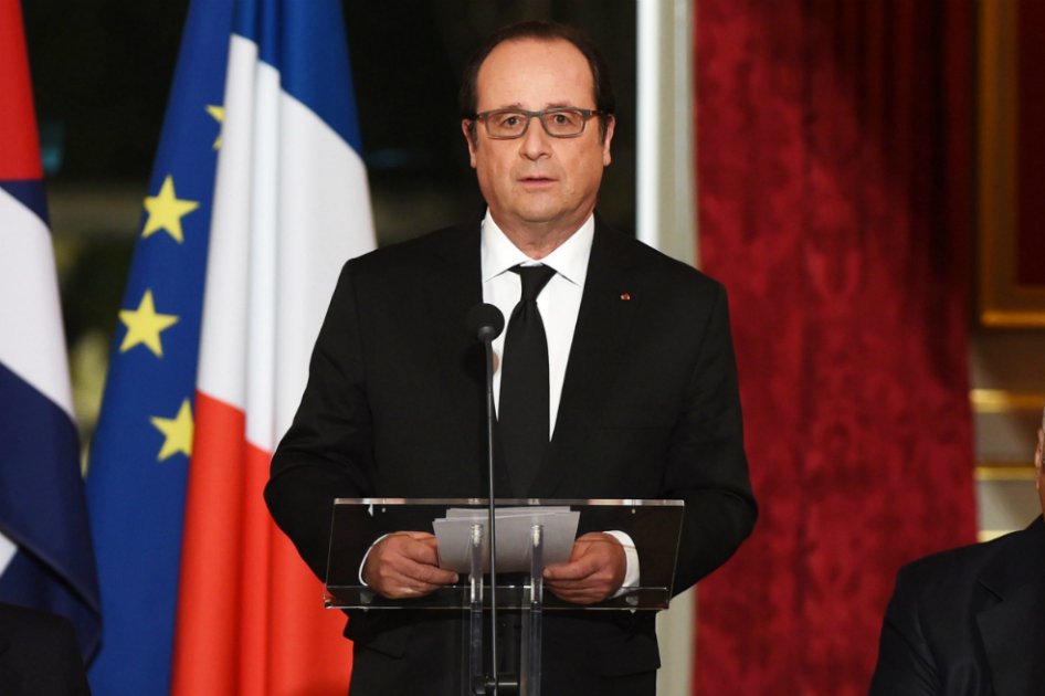 Hollande advierte contra el peligro de los extremos en presidenciales francesas