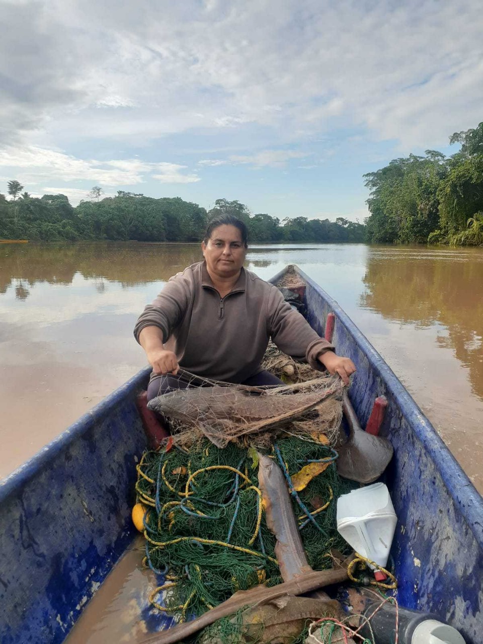 Linda Bucheli es una de las principales defensoras del río Napo. La Asociación demandó a la estatal Petroecuador por la contaminación de sus aguas. Foto: Cortesía Linda Bucheli.