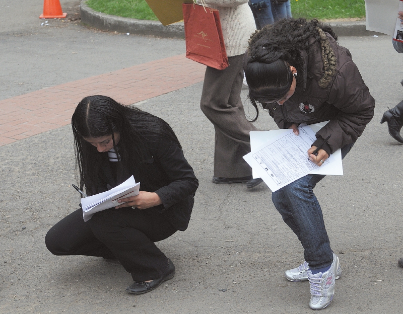 Los jóvenes que no estudian ni trabajan: radiografía de este fenómeno en Colombia