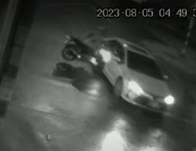Motociclista fue arrollado por carro fantasma en el Tunal: podría quedar parapléjico