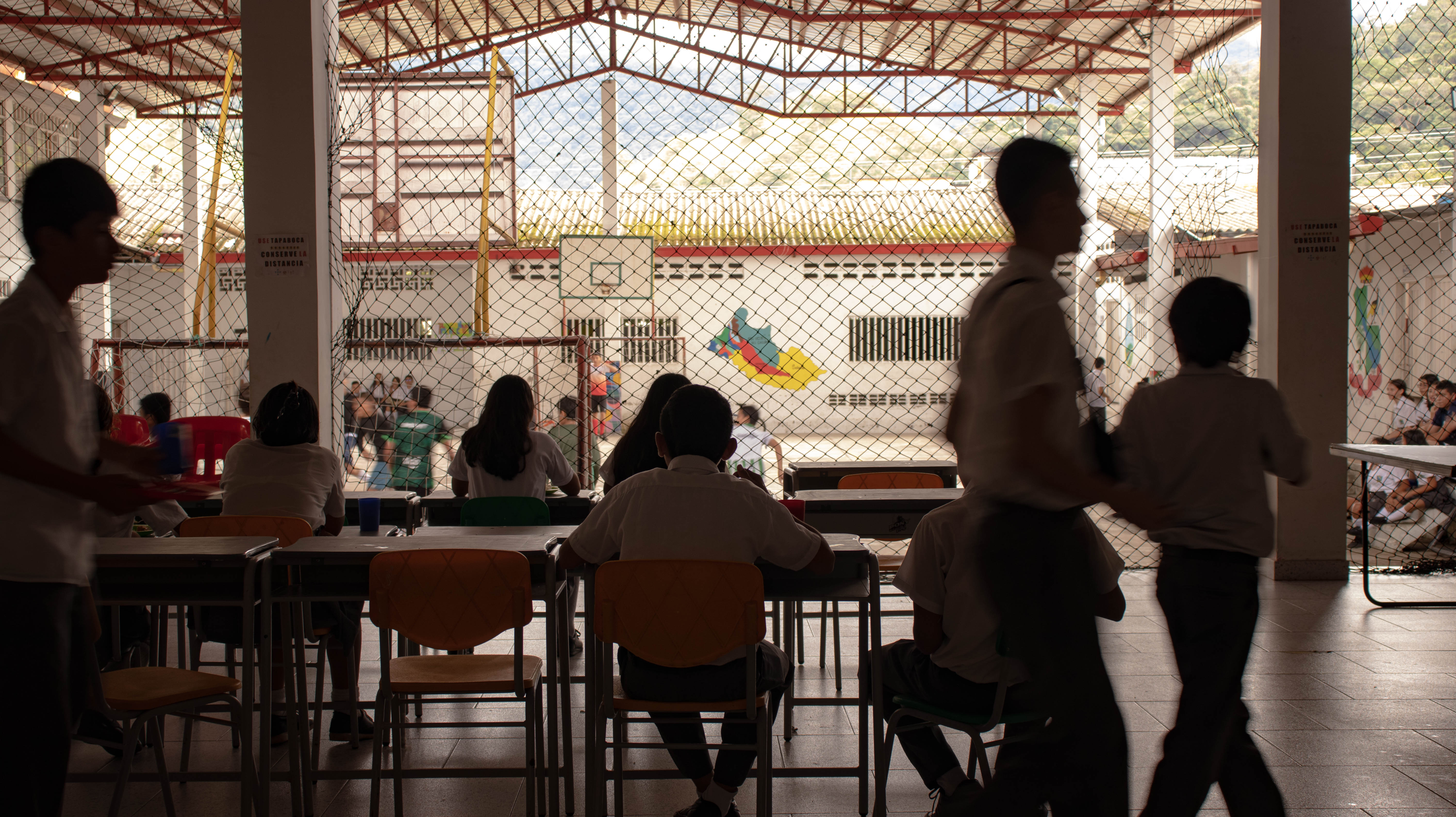 Los trabajos con los que profesores buscan superar brechas de desinformación