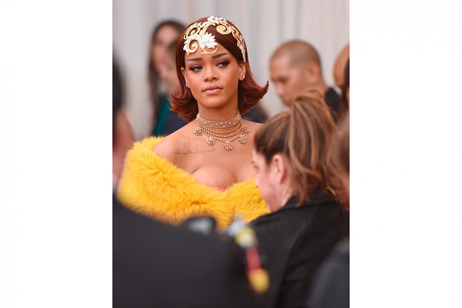 Pelea entre Rihanna y DC Comics