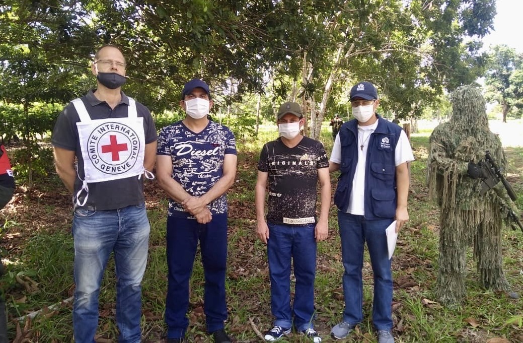La Defensoría del Pueblo informó que Pedro León Pérez y Óscar Javier Rodríguez fueron liberados por el ELN.
