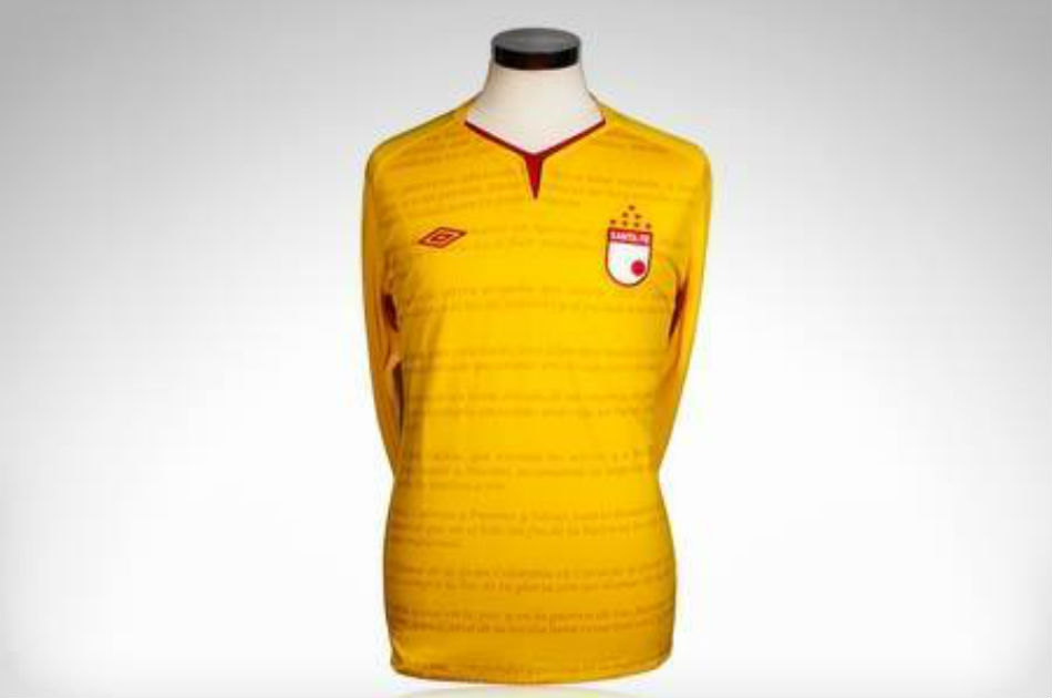 Lotería de Bogotá vuelve a la camiseta de Santa Fe