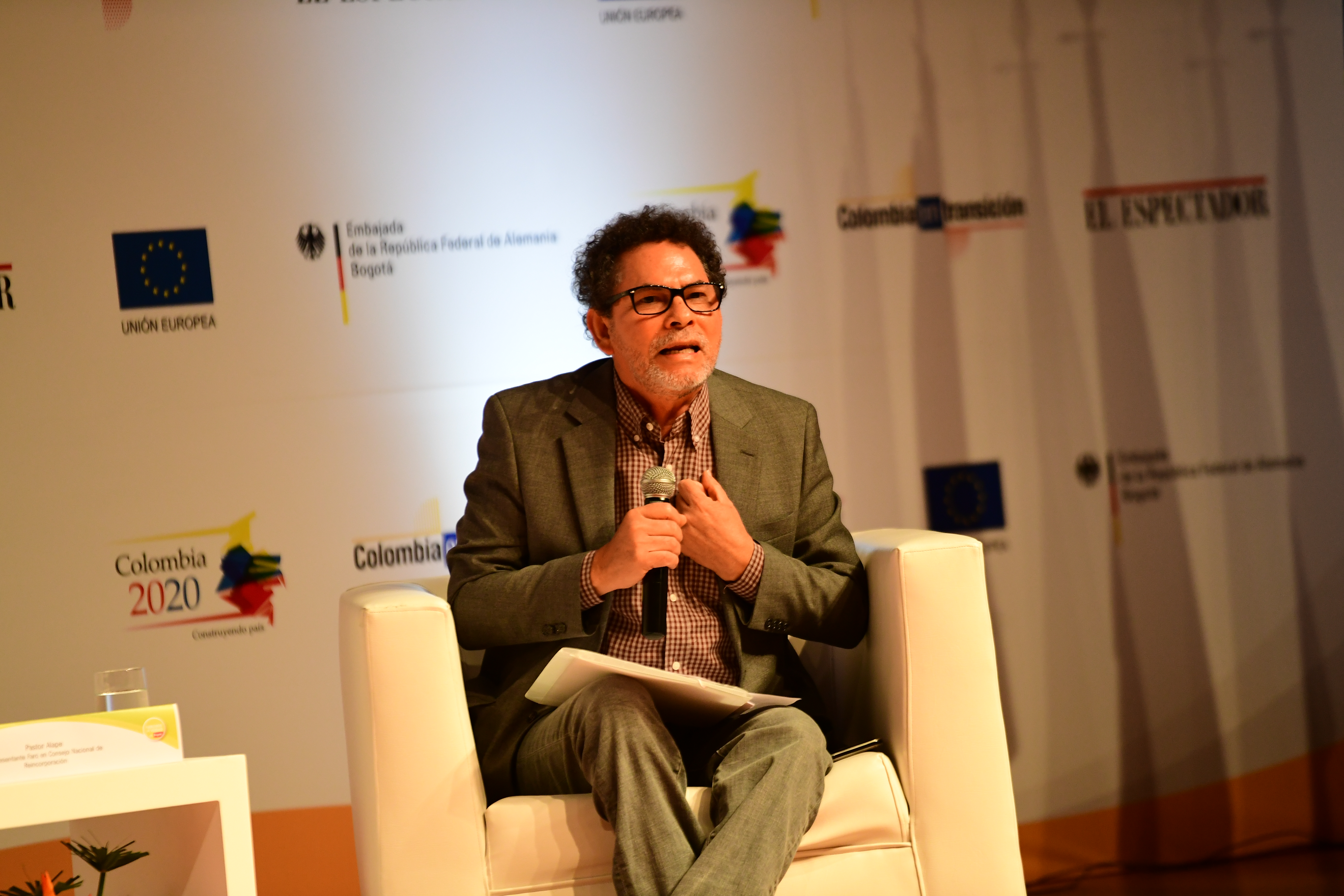 “Cometimos un grave crimen”: Alape sobre Guillermo Gaviria y Gilberto Echeverri