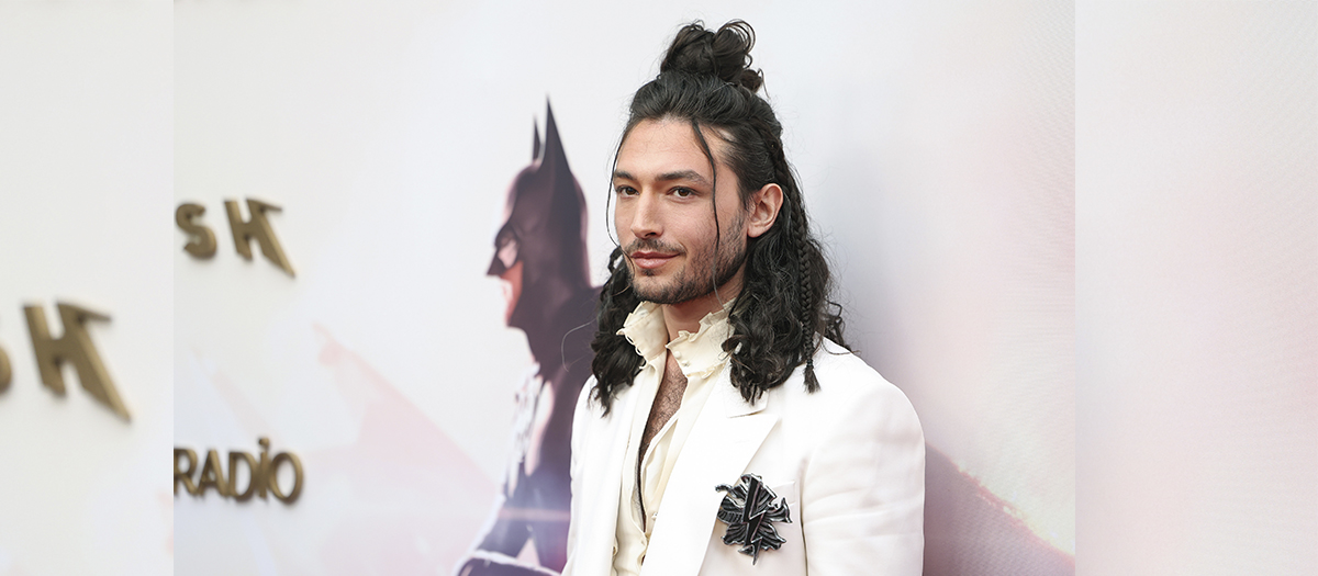 Ezra Miller, JLo, Ben Affleck y más famosos en premier de The Flash en Hollywood