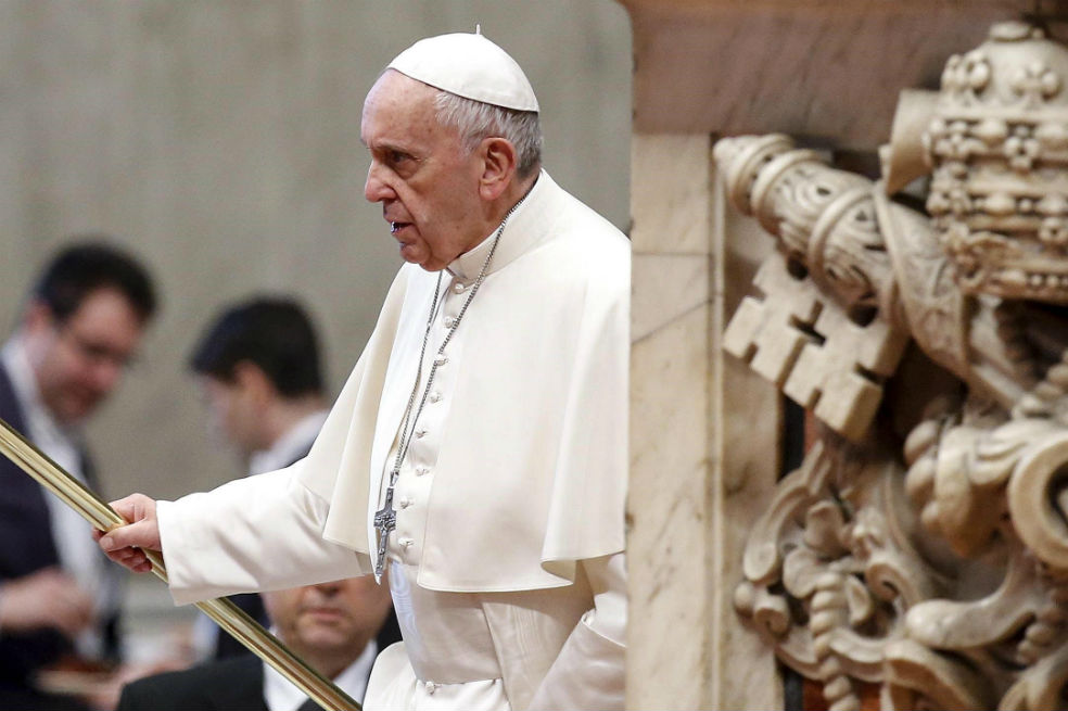 Papa pide rezar por cristianos perseguidos de Oriente Medio