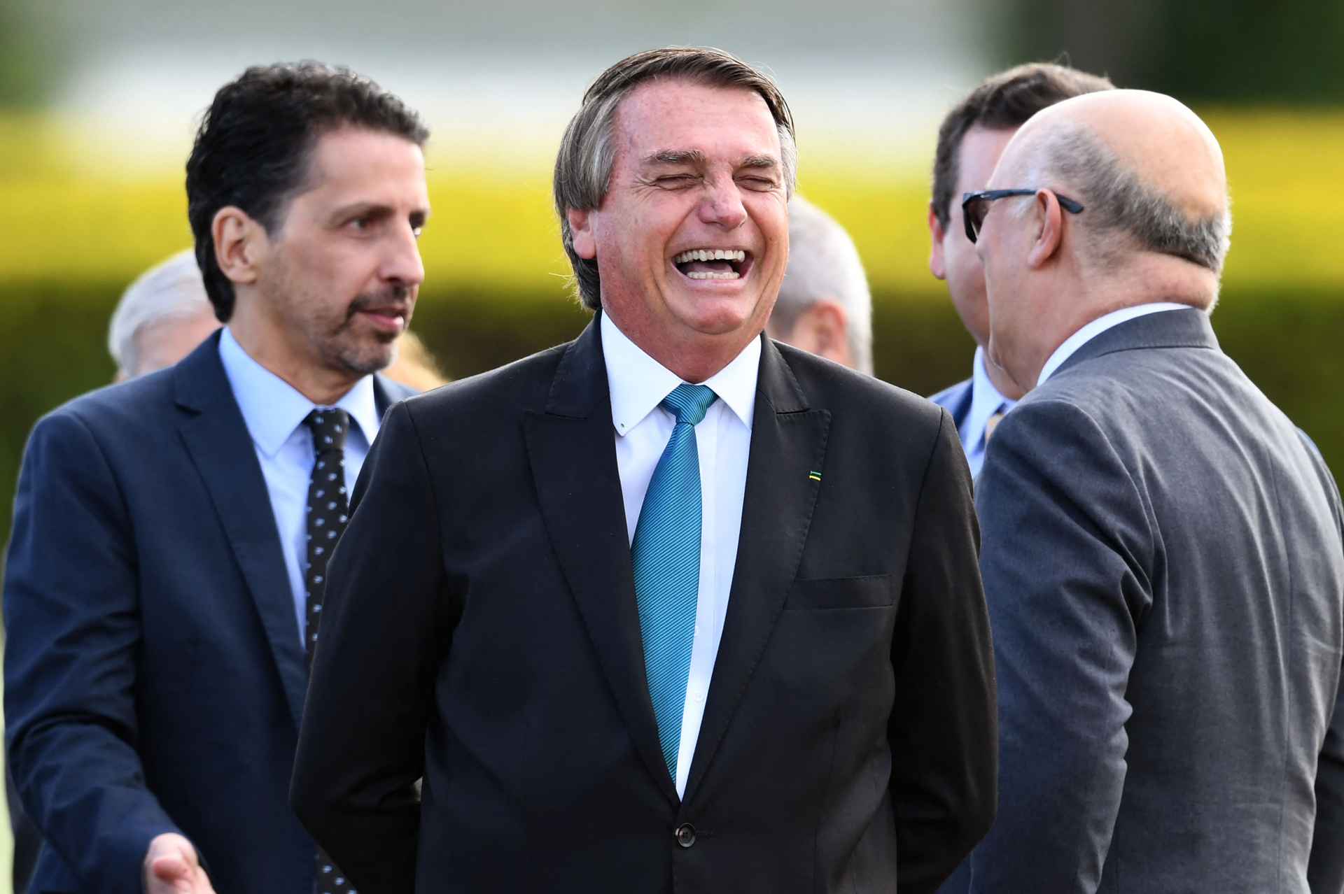 Bolsonaro ganó medalla al “mérito indígena” pese a promover medidas antiecológicas