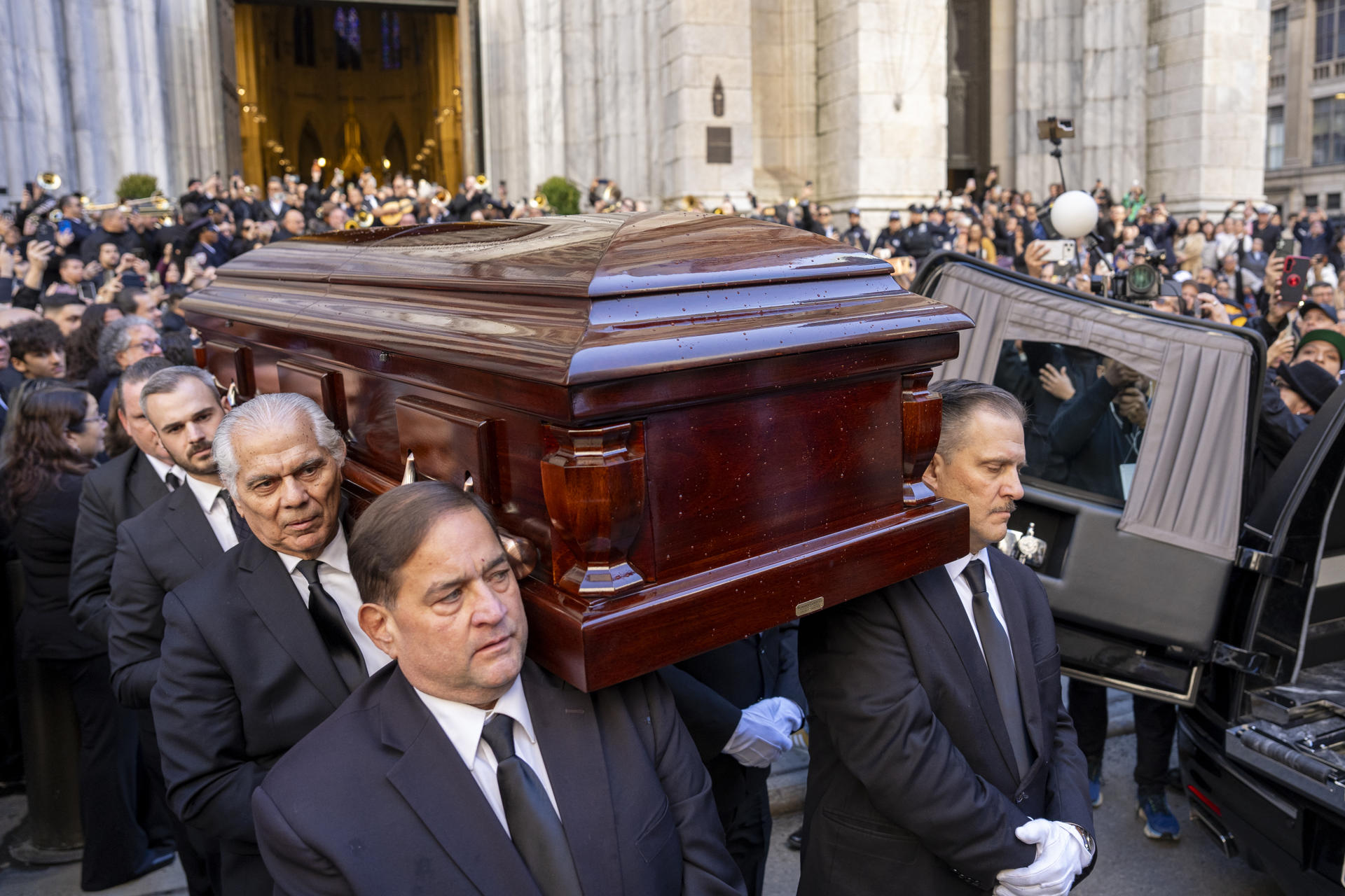 Funeral de Willie Colón: así despidieron al ‘malo del Bronx’ en Nueva York