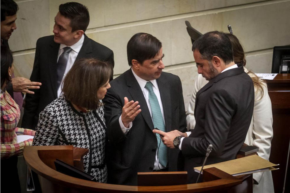 Reequilibrio, a tercer debate