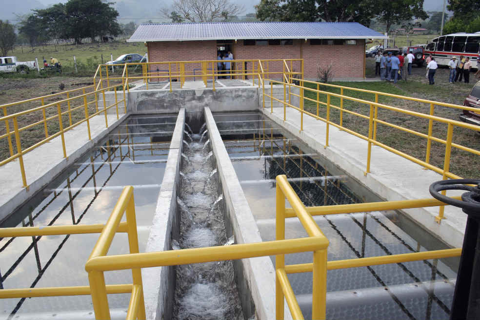 Destraban proyectos departamentales de agua