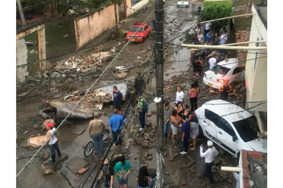 Emergencia en Candelaria, Valle, por desplome de tanque de agua