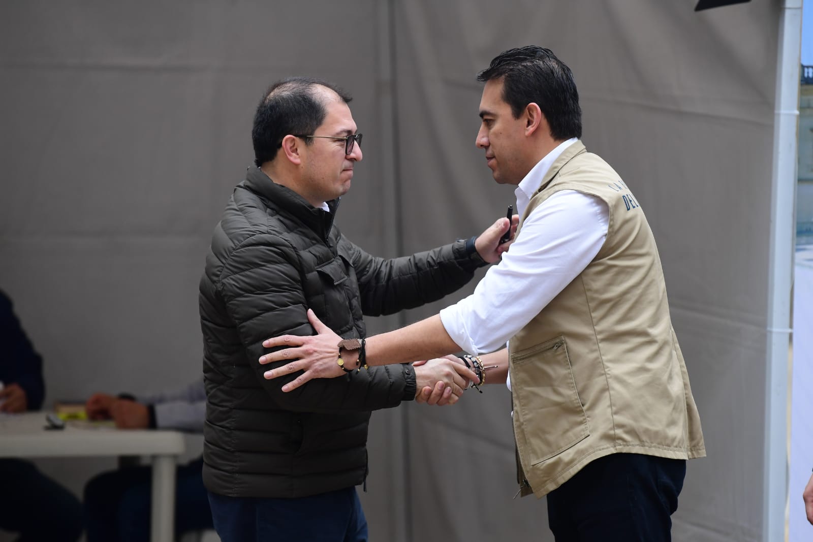 El Fiscal Francisco Barbosa junto al Registrador Nacional, Alexander Vega.