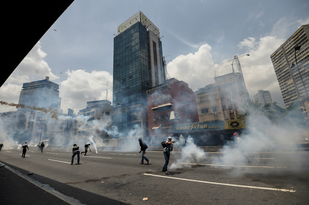 Muere joven manifestante en la «madre de todas las marchas» en Venezuela