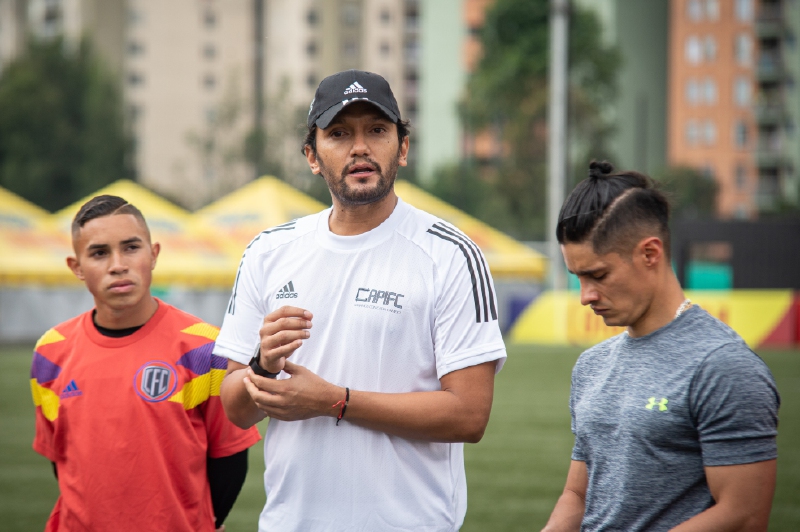 Abel Aguilar: “El fútbol es una herramienta poderosa para proyectar buenos valores”