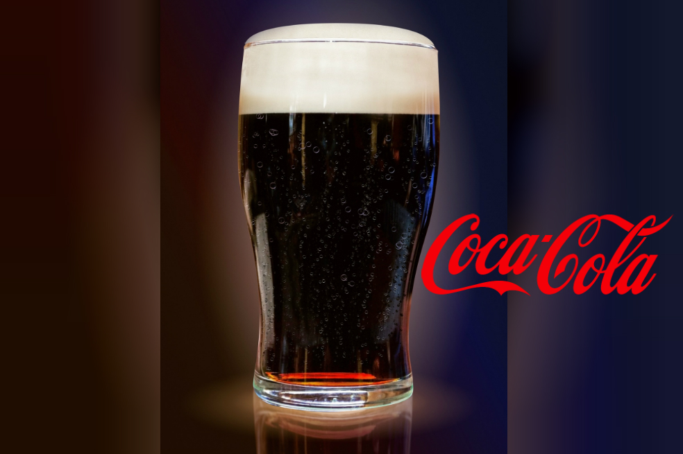 La Coca Cola es uno de los trucos caseros para eliminar el sarro de tu inodoro