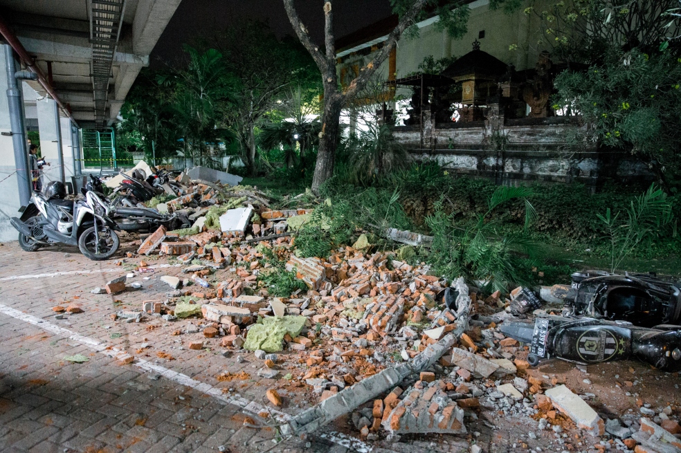 Al menos 19 muertos y decenas de heridos por sismo en Indonesia
