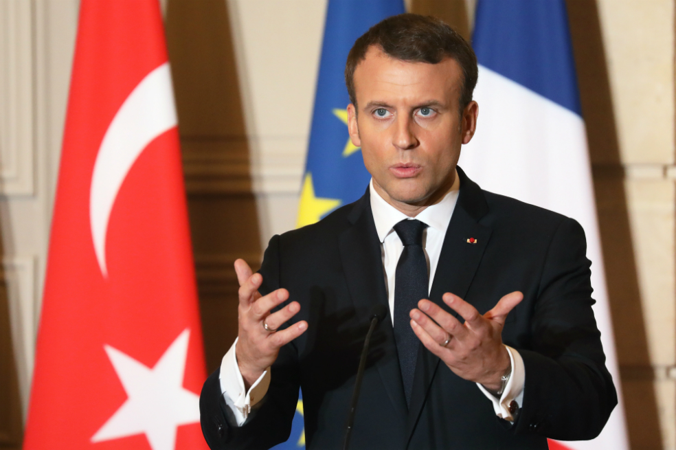Francia: aprueban polémica ley para combatir el radicalismo islamista