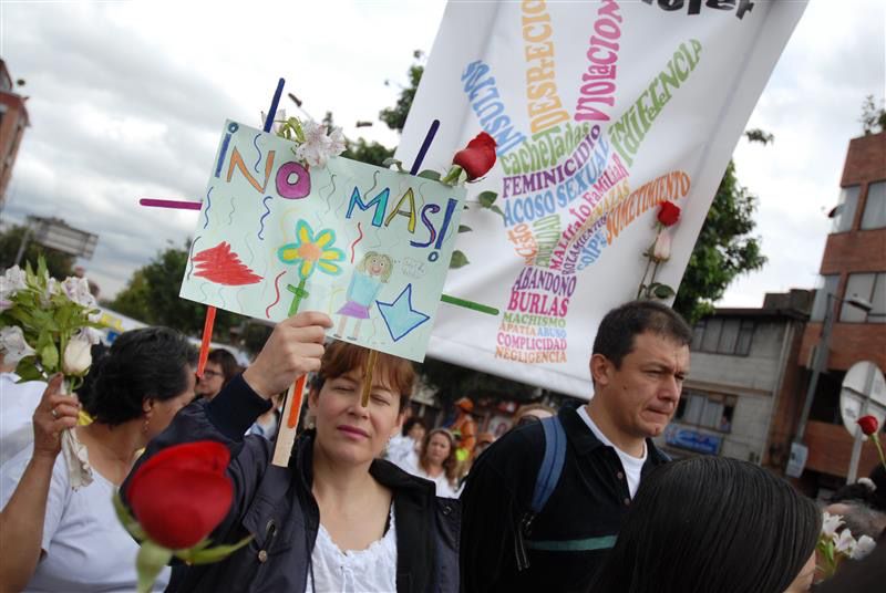 Educación con enfoque de género: el pendiente de la ley de feminicidio en Colombia