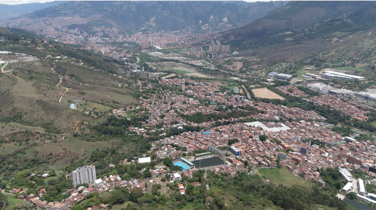 Capturan a hombre que asesinó a recolector de basura tras discusión, en Copacabana