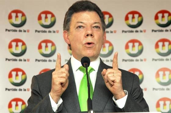 Santos inicia su campaña a la reelección con cristianos