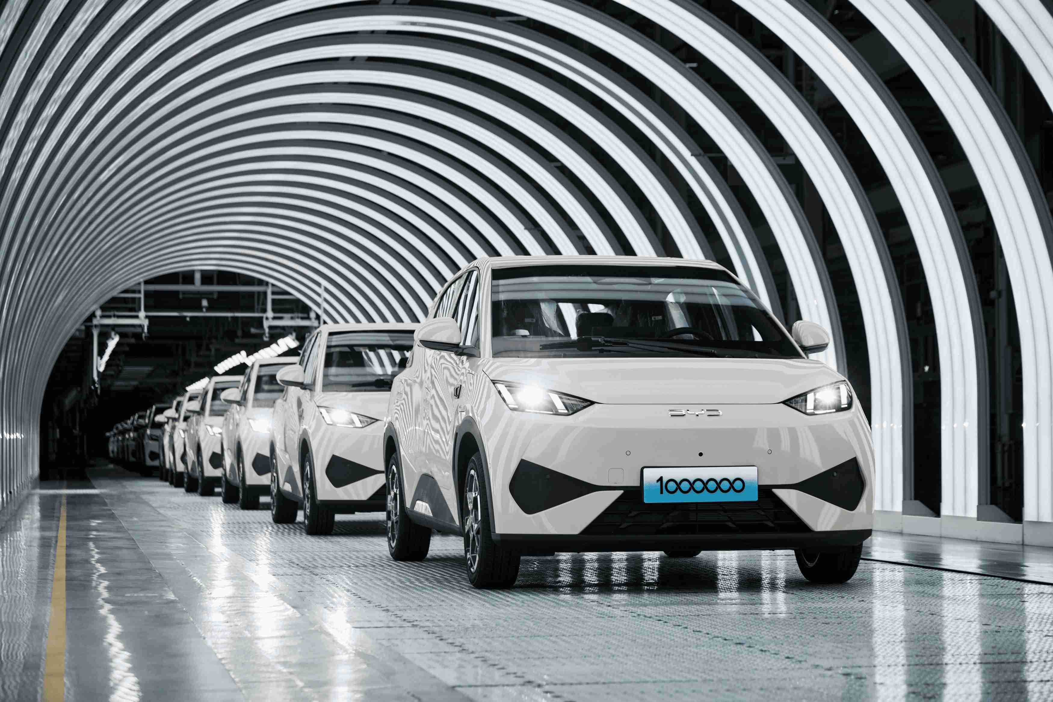 BYD produce un millón de unidades del modelo Dolphin Surf: ¿cuál es su secreto?