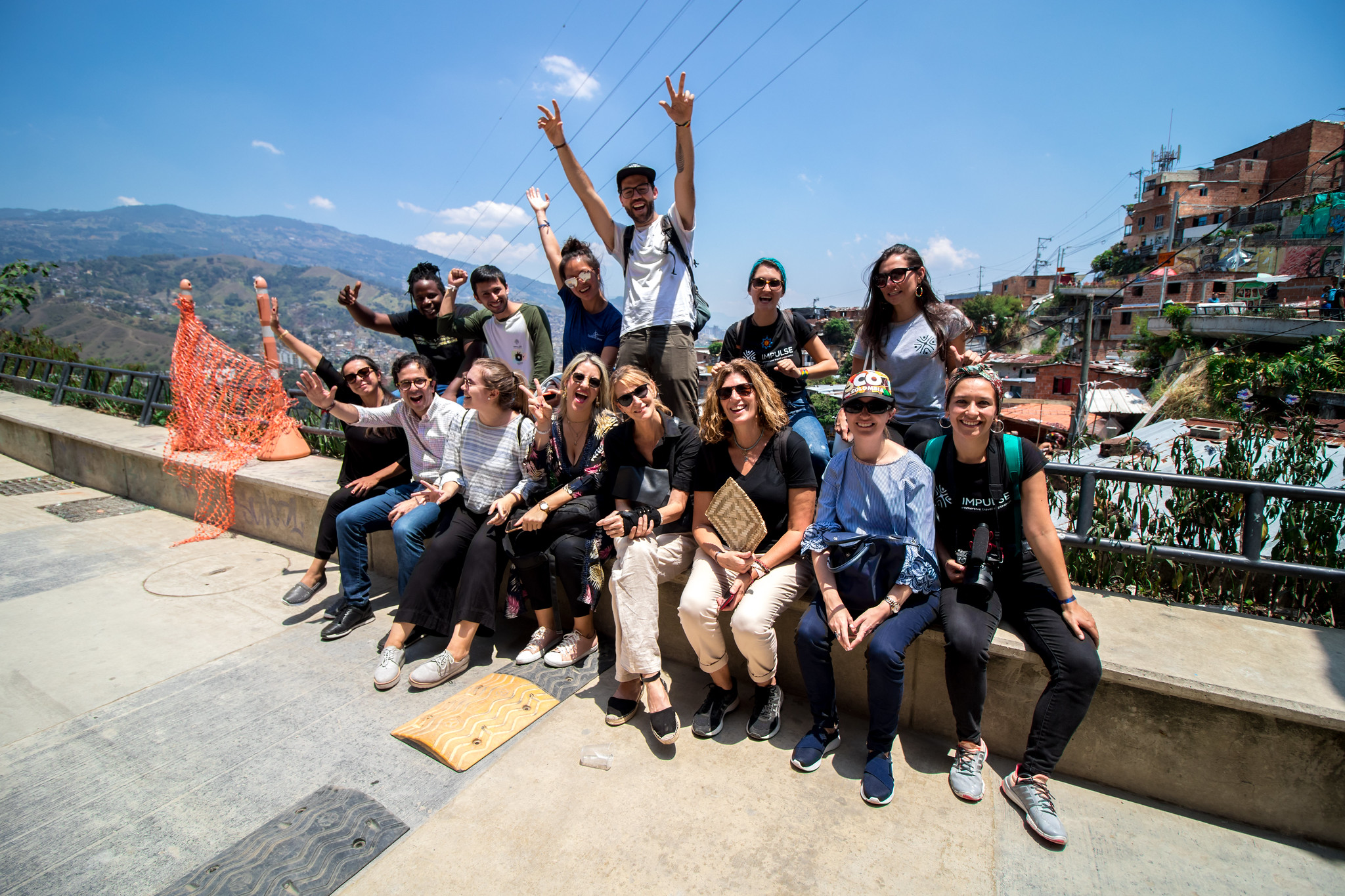 Equipo y aliados de Impulse: Afrotour Comuna 13, en Medellín.