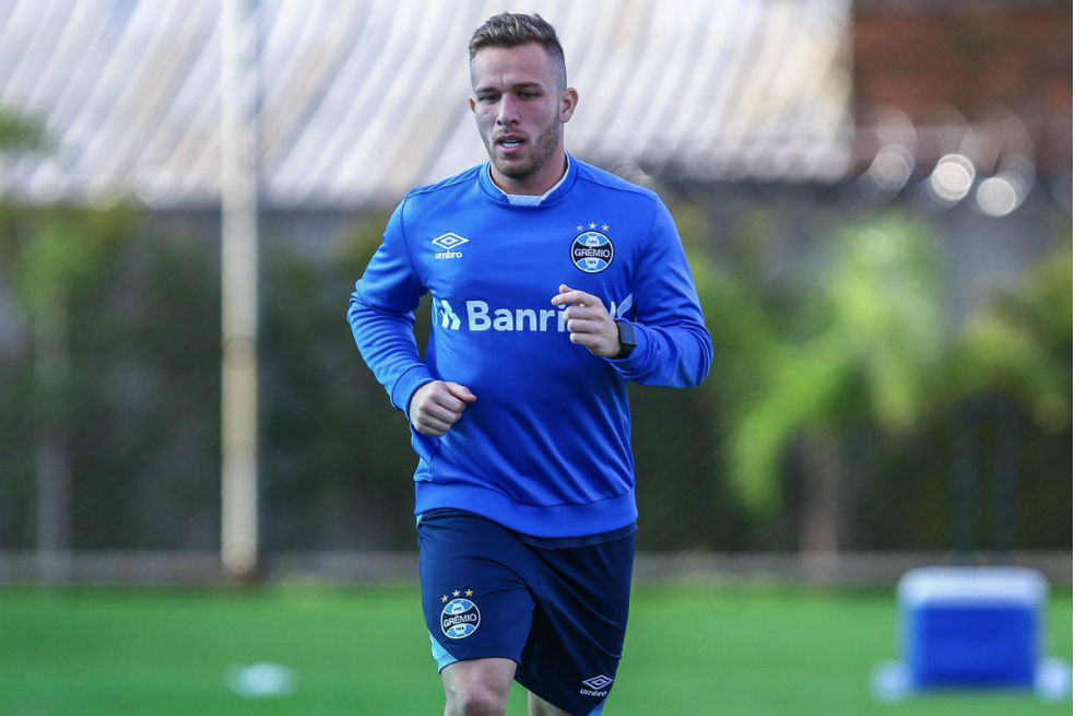 El brasileño Arthur Melo es nuevo jugador del Barcelona