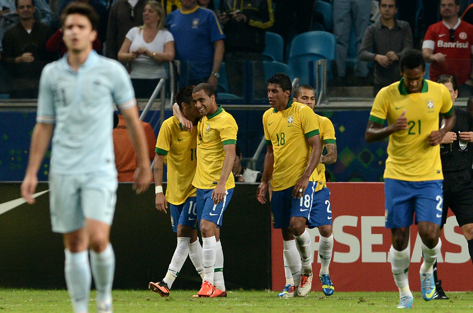 Brasil definió en el segundo tiempo su encuentro contra Francia