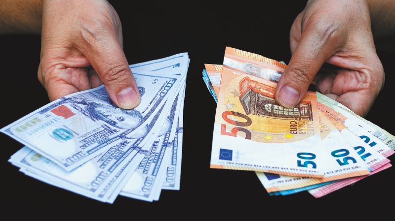 Nueva variante del covid hace temblar los mercados del mundo