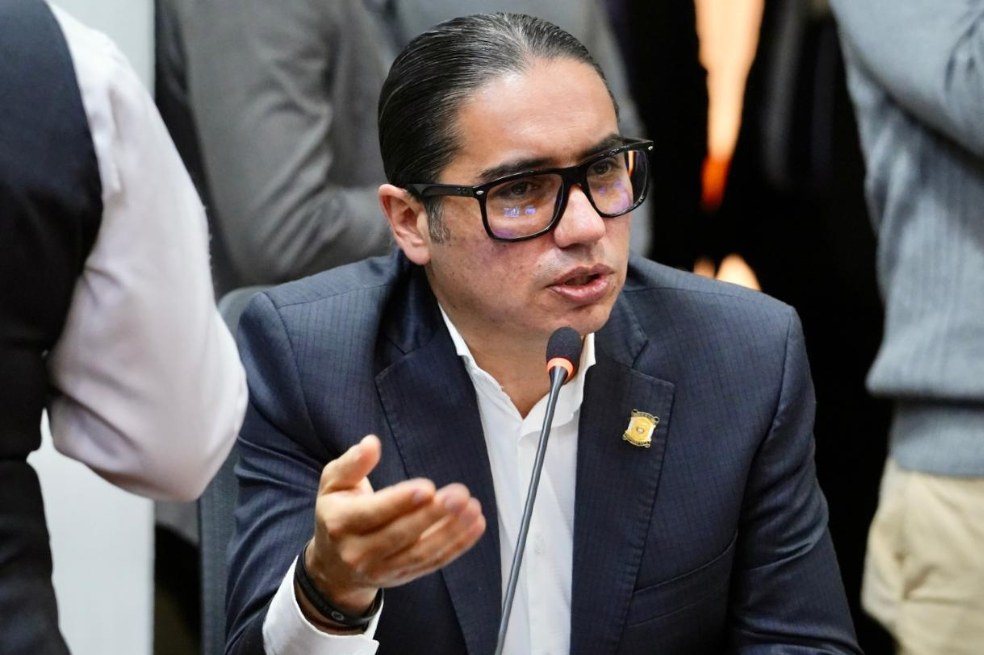 “El próximo Congreso va a encontrar un país anárquico políticamente”: Juan Sebastián Gómez