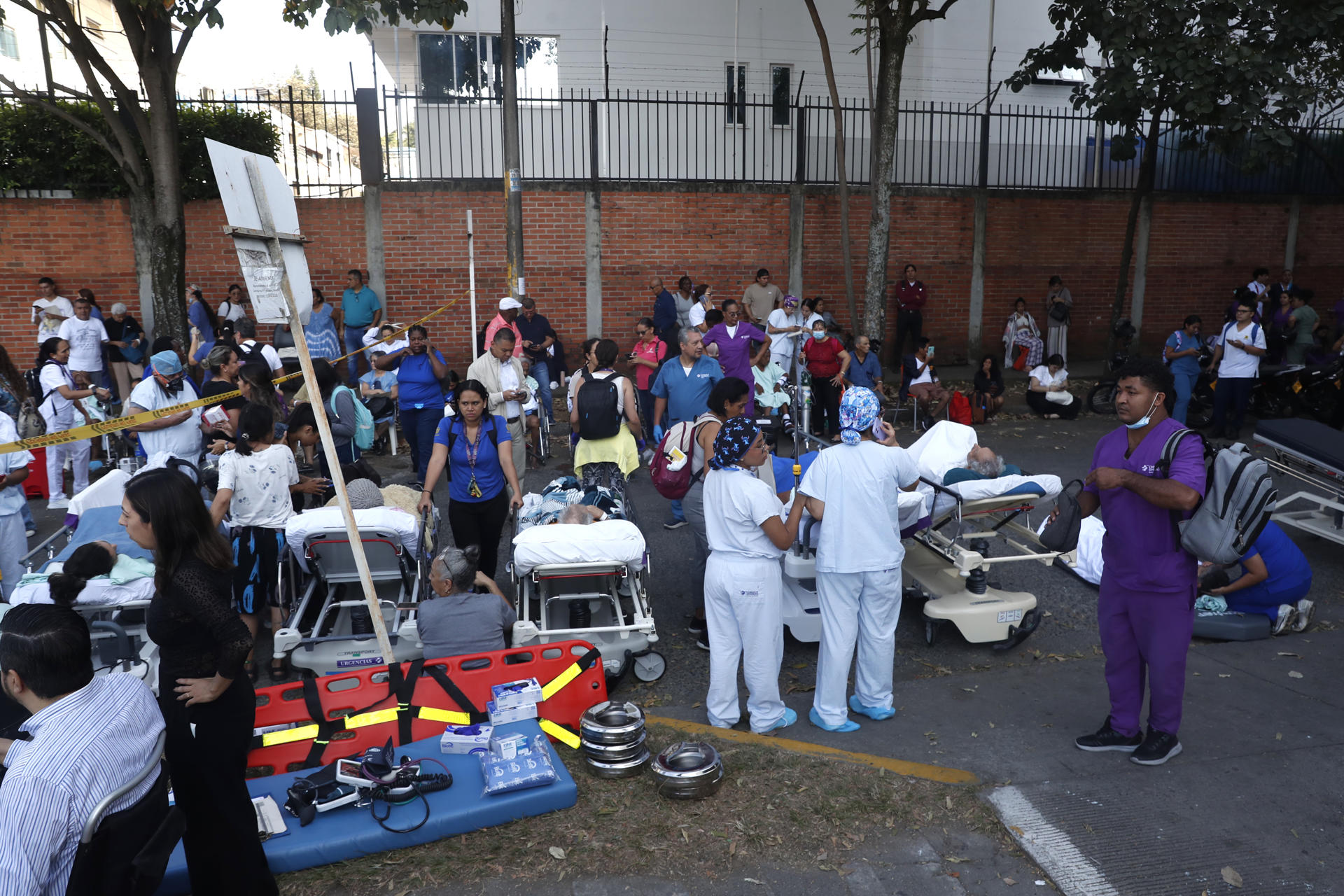 Buscan voluntarios tras terremoto en Colombia: así puede ayudar si es profesional en salud