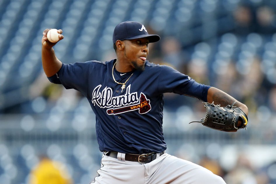 Julio Teherán, lanzador colombiano de los Bravos de Atlanta. Foto: AFP