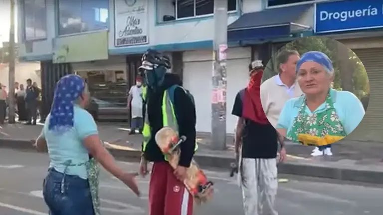 Vendedora informal que se enfrentó a encapuchados es condecorada en el Concejo de Bogotá