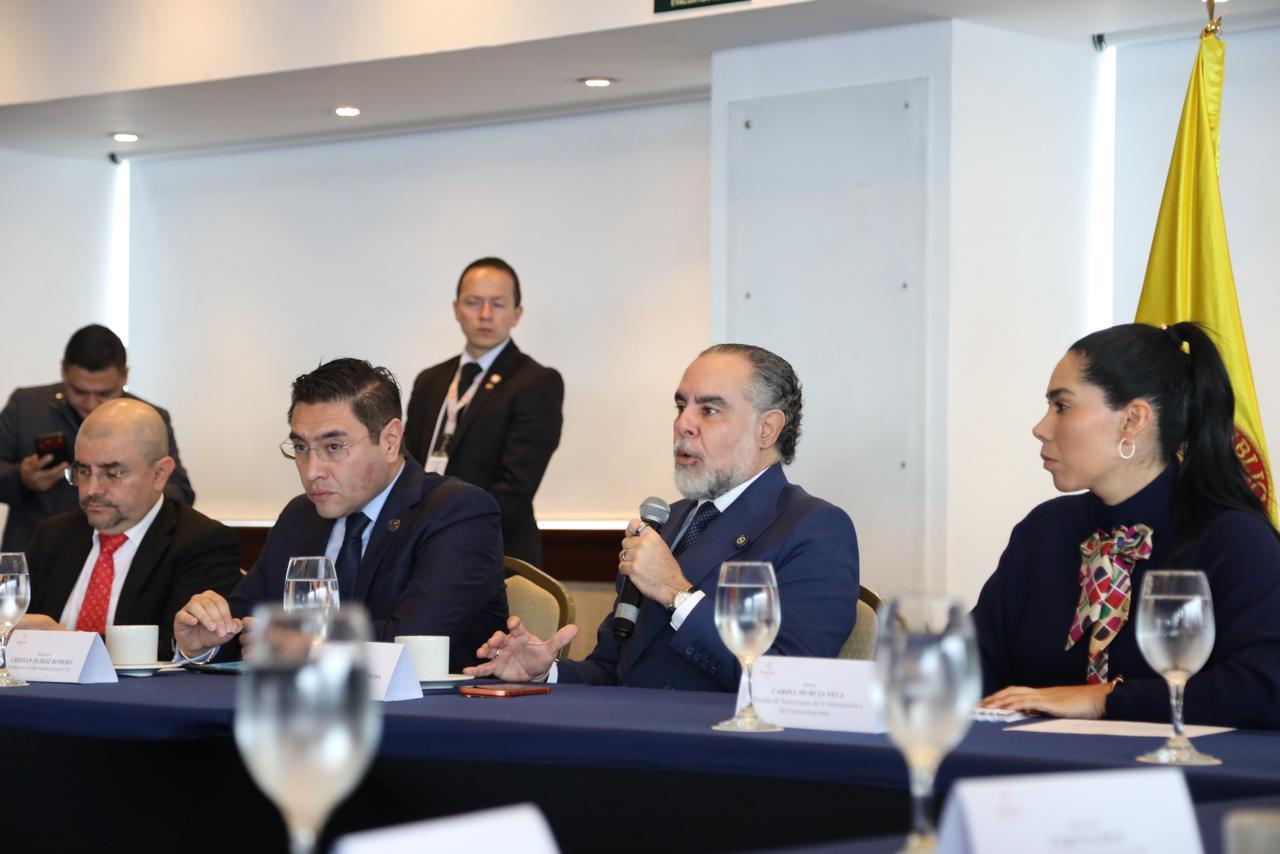Gobierno Petro le pide a la Registraduría que se les permita auditar código fuente