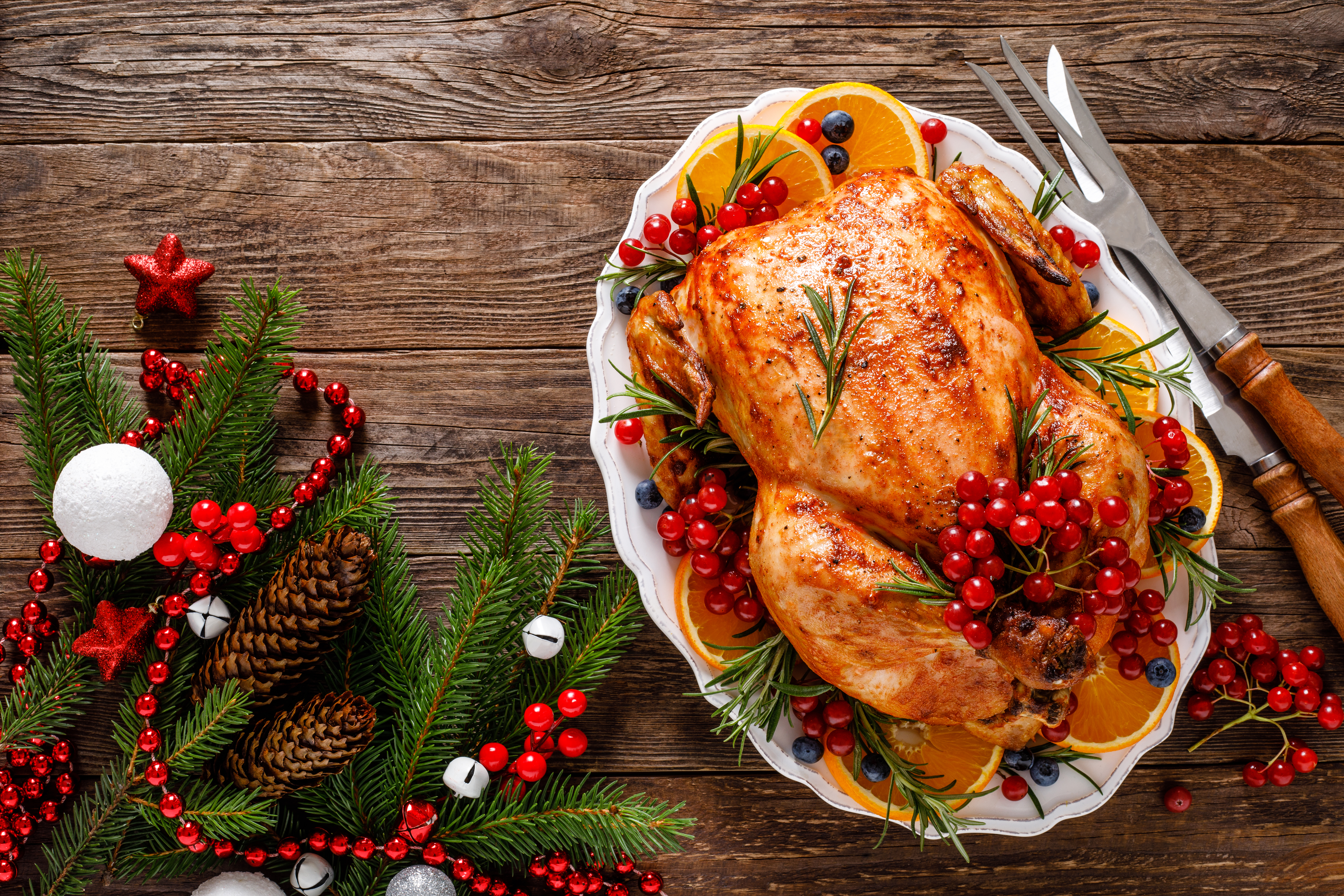 ¿Cómo se debe deshuesar un pavo o un pollo para rellenarlo? Aquí te contamos