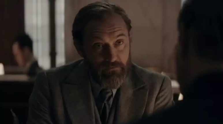 Dumbledore declara su amor a Grindelwald en tráiler de “Animales fantásticos 3″