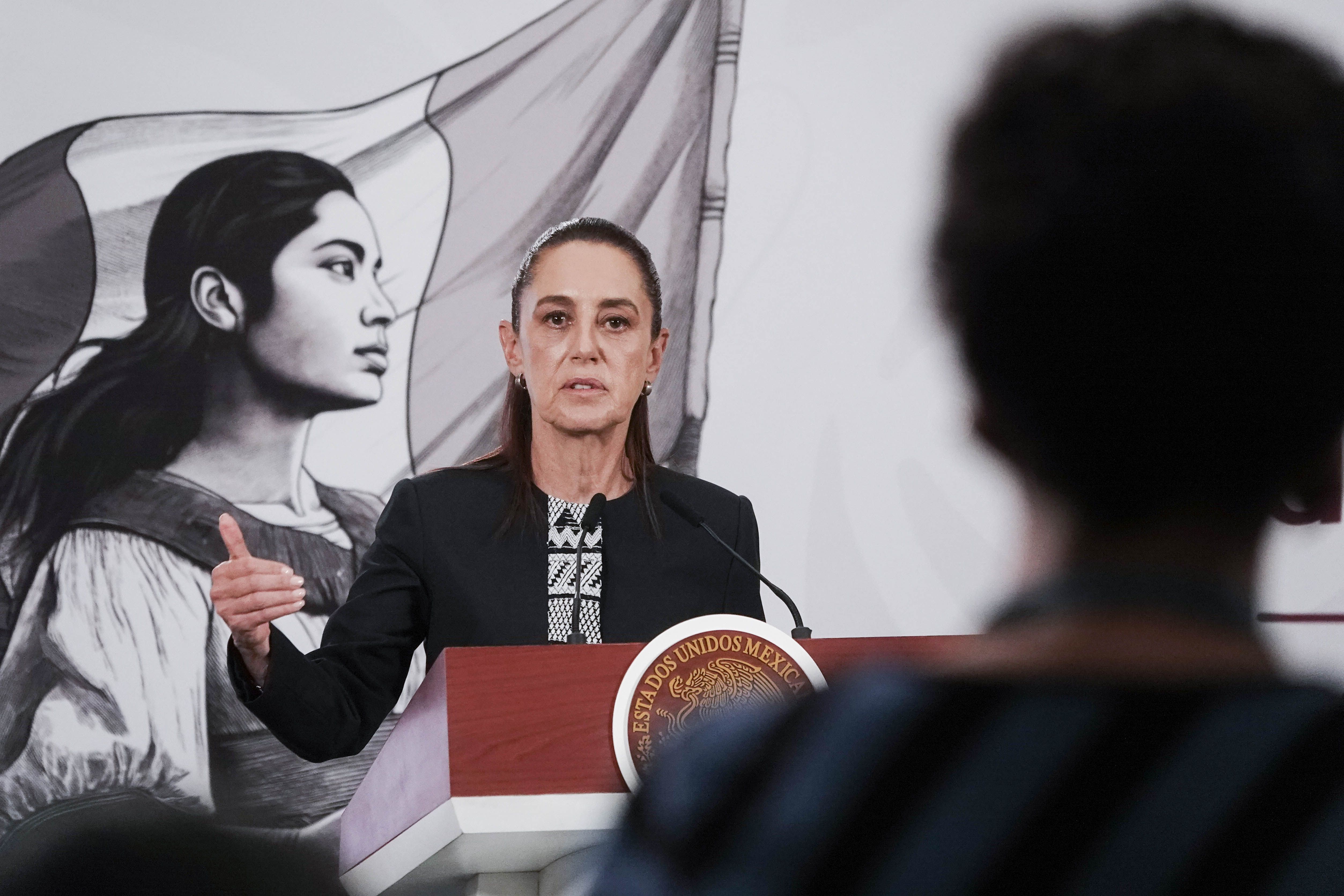 Sheinbaum se reúne con líderes de Morena, PVEM y PT para revisar 'Plan B'  de la reforma electoral – El Financiero