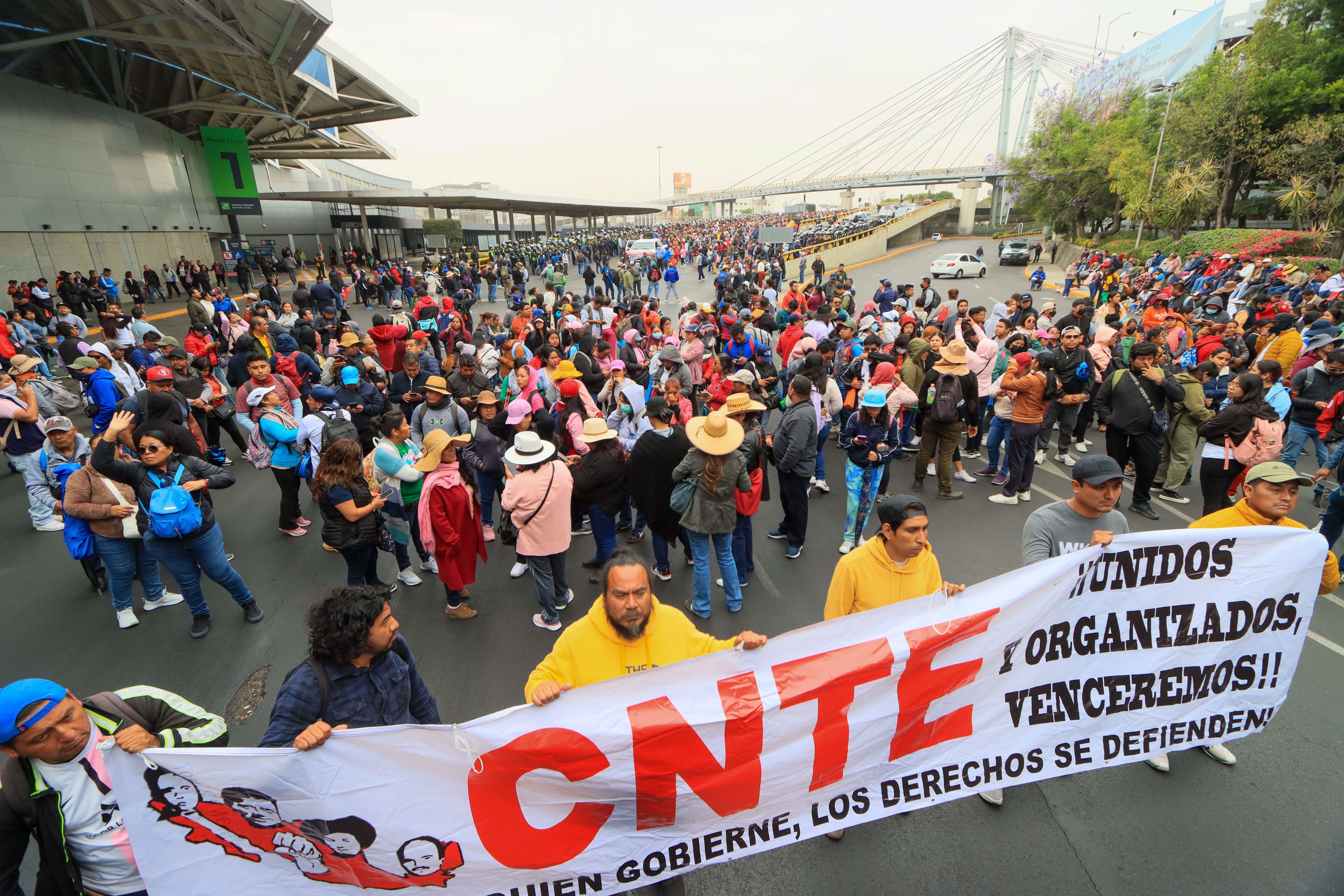 Martes de 'caos' por marchas de la CNTE en CDMX: ¿Qué estaciones del Metro  y zonas son afectadas HOY? – El Financiero