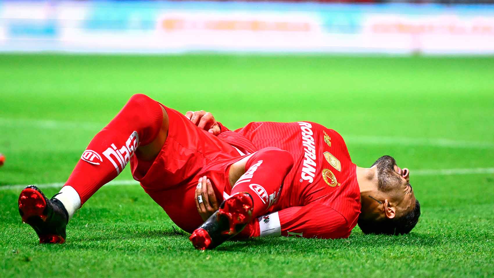 Se fue llorando! Alexis Vega salió lesionado del partido entre Toluca y Pachuca (VIDEO) – Fox Sports
