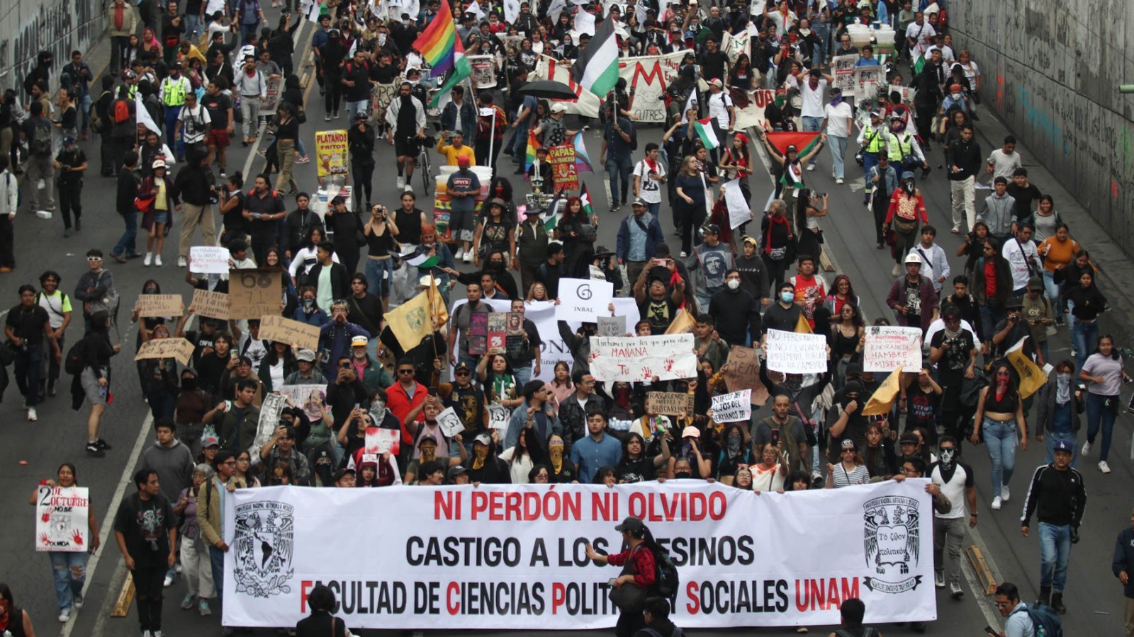 ¡8 mil personas marchan en CDMX! Así fue la movilización del 2 de octubre
