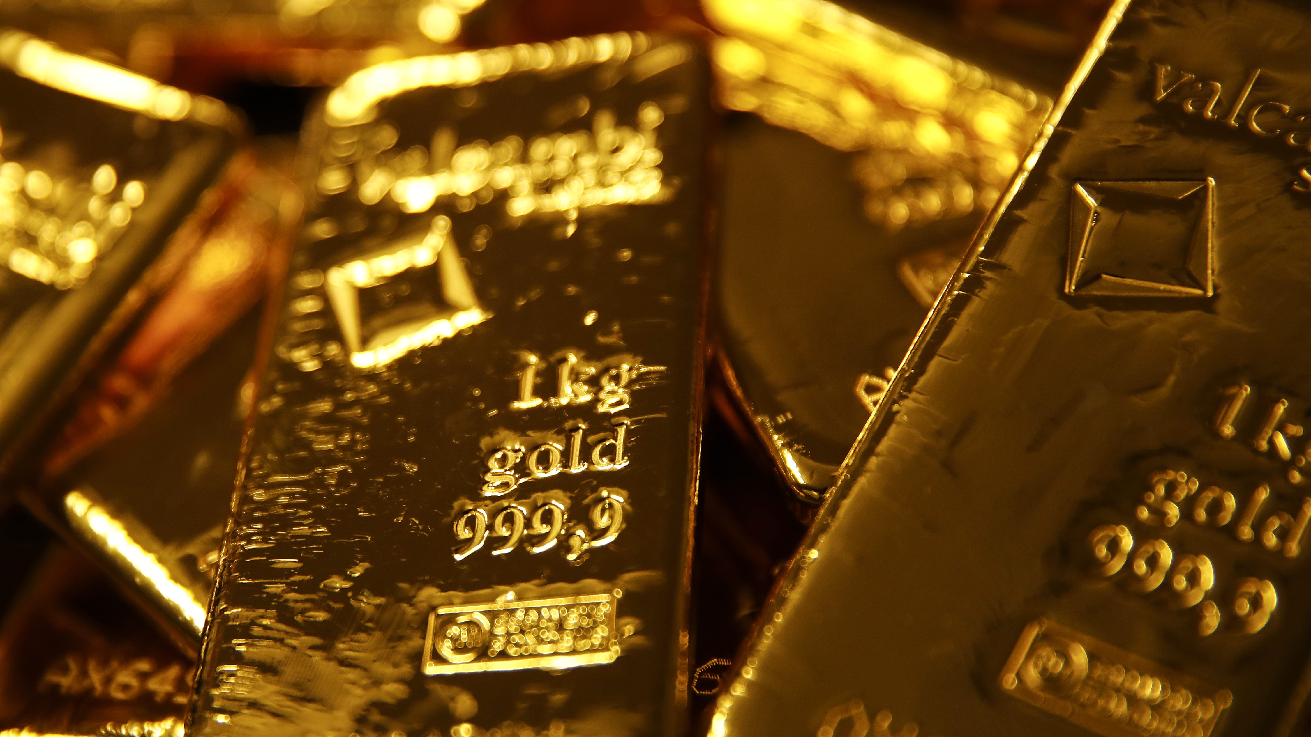 Indica banco recoger No dejes que te engañen! Nosotros te enseñamos cómo identificar el oro – El  Financiero
